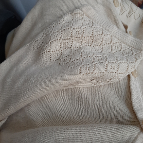 Vintage Classic Elements Cardigan - Picture 6 of 7